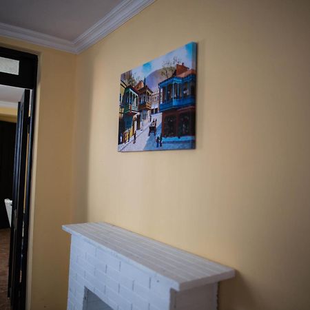 Central Apart-Hotel Batumi Quarto foto